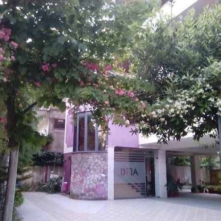 Hotel Deja Tirana Exterior photo
