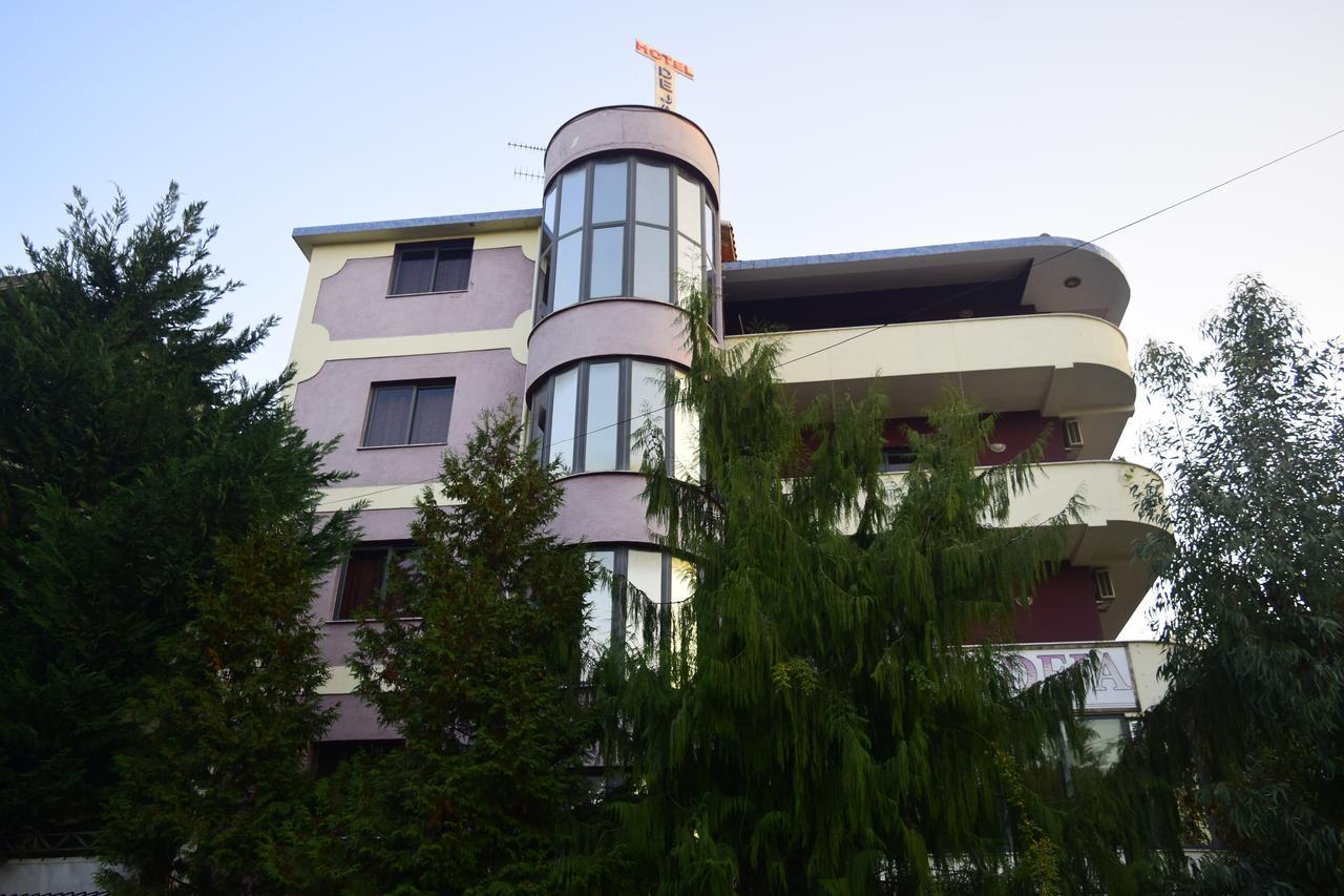Hotel Deja Tirana Exterior photo