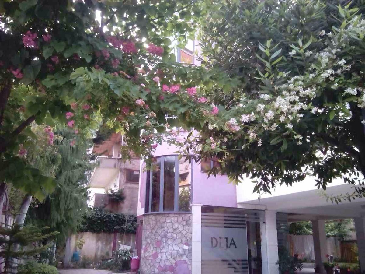 Hotel Deja Tirana Exterior photo